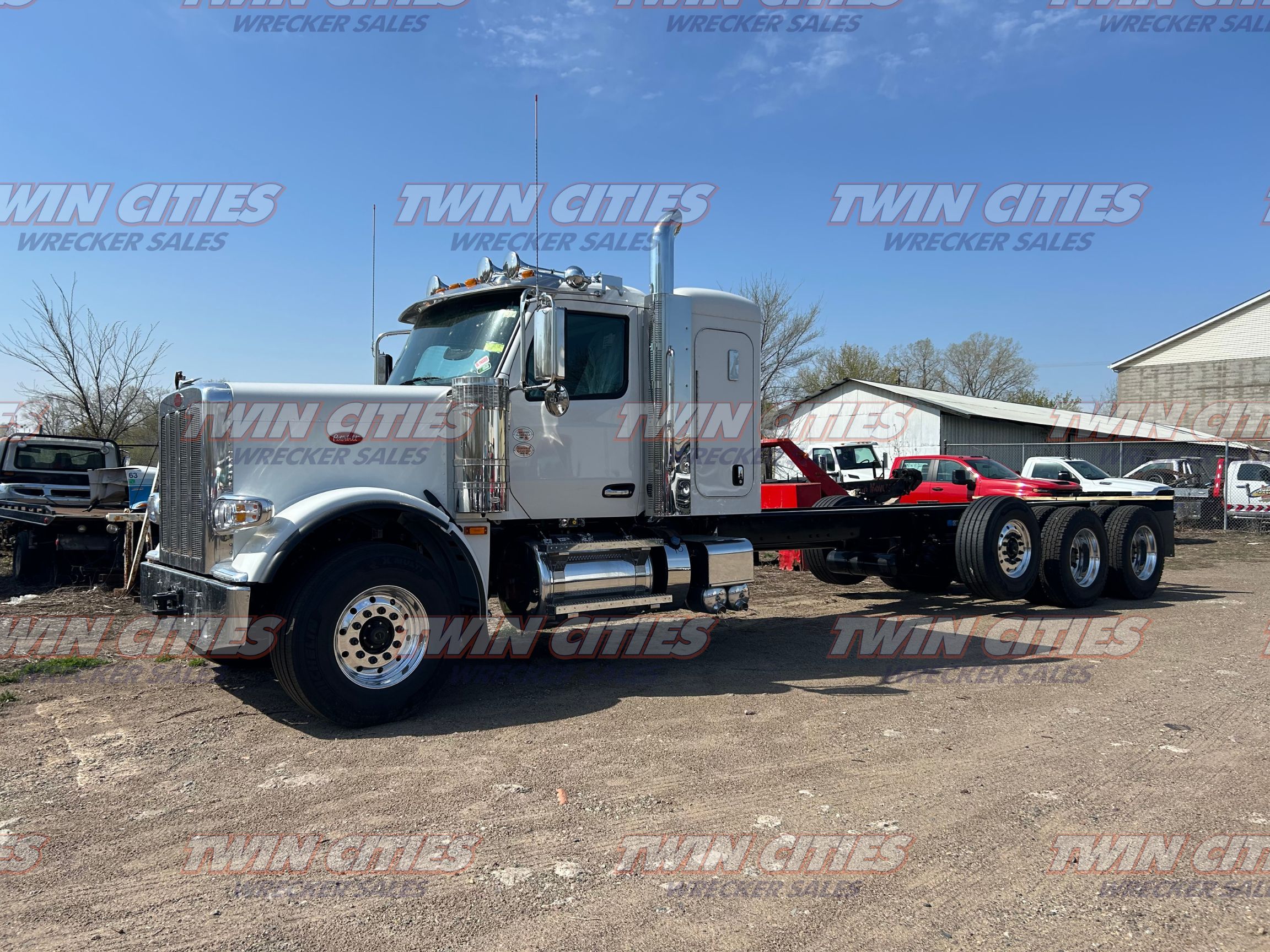 2025 Peterbilt 589 4x2 Twin Cities Wrecker Sales