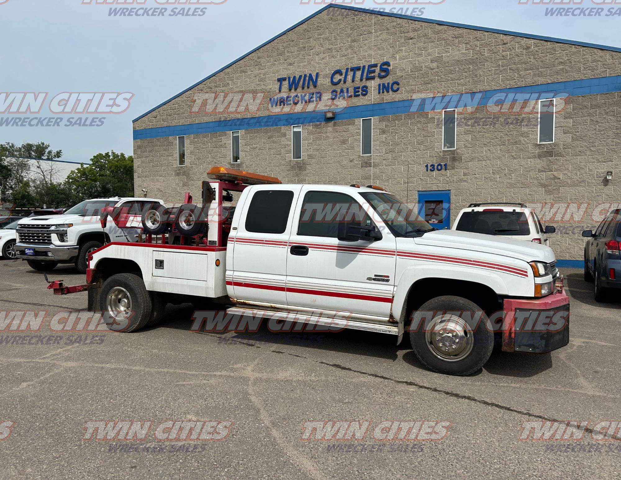 2005 Chevrolet 3500 4x4 Twin Cities Wrecker Sales