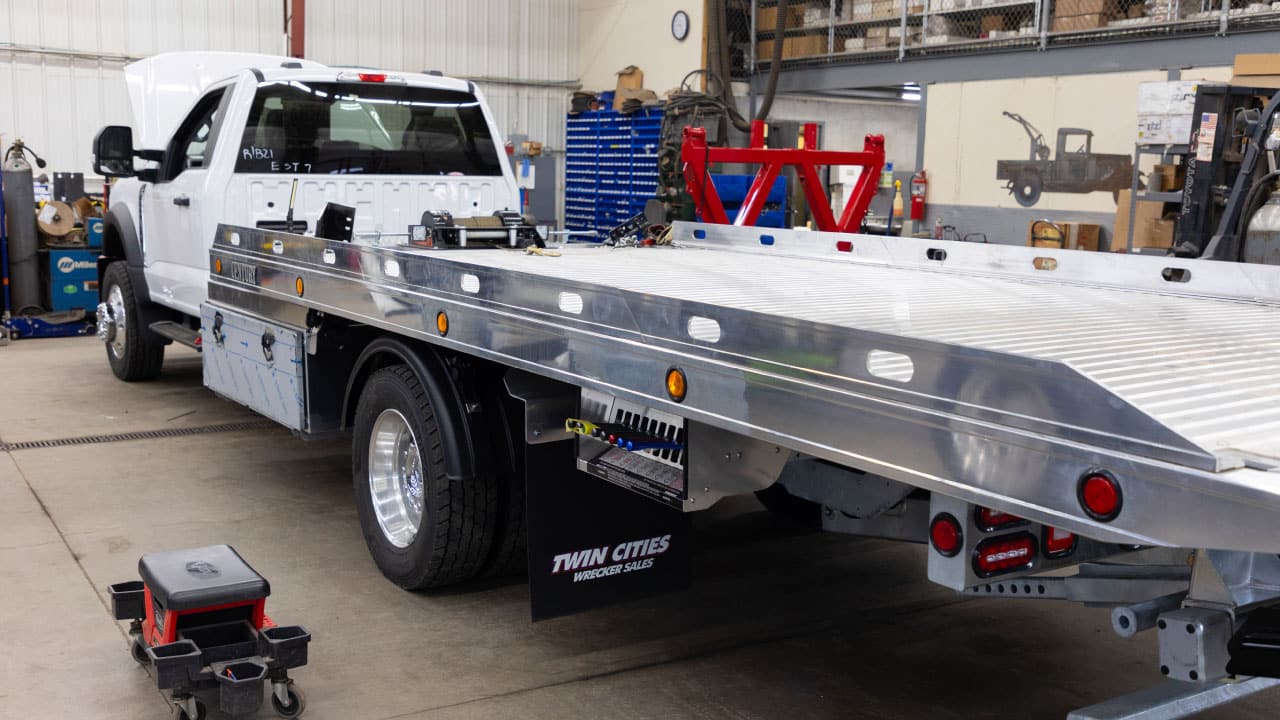 5 Best Practices for Towing Heavy Loads Safely